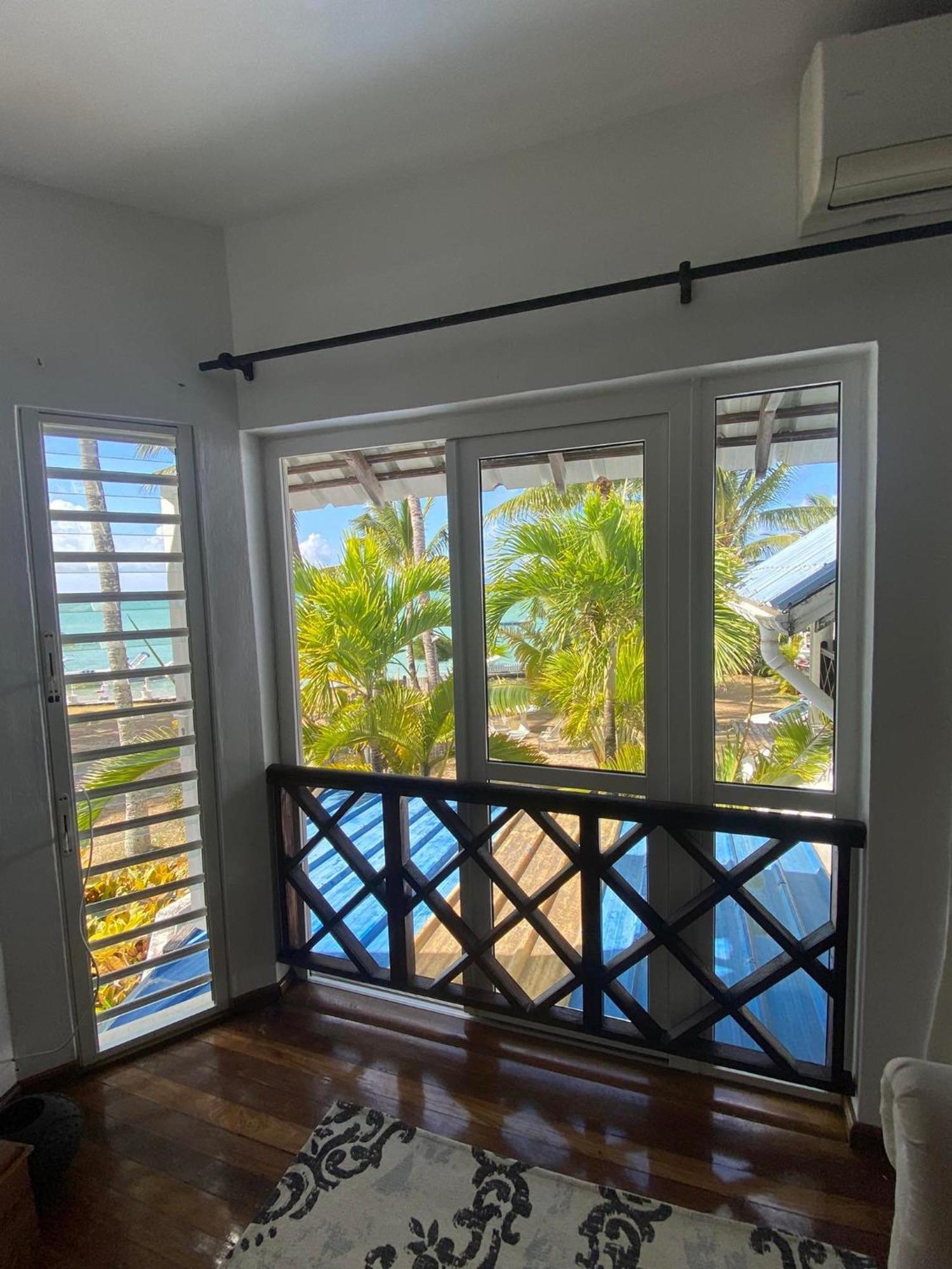 Islands View - Mazor Beach Villas Grande Gaube Oda fotoğraf